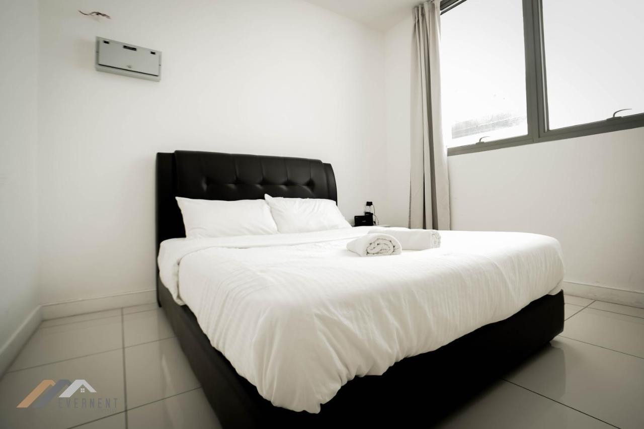 Marina Times Square Homestay By Evernent Miri Εξωτερικό φωτογραφία