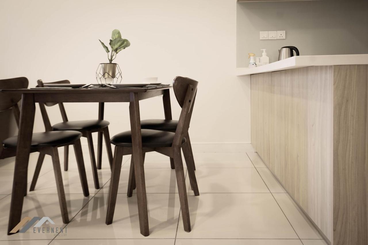 Marina Times Square Homestay By Evernent Miri Εξωτερικό φωτογραφία