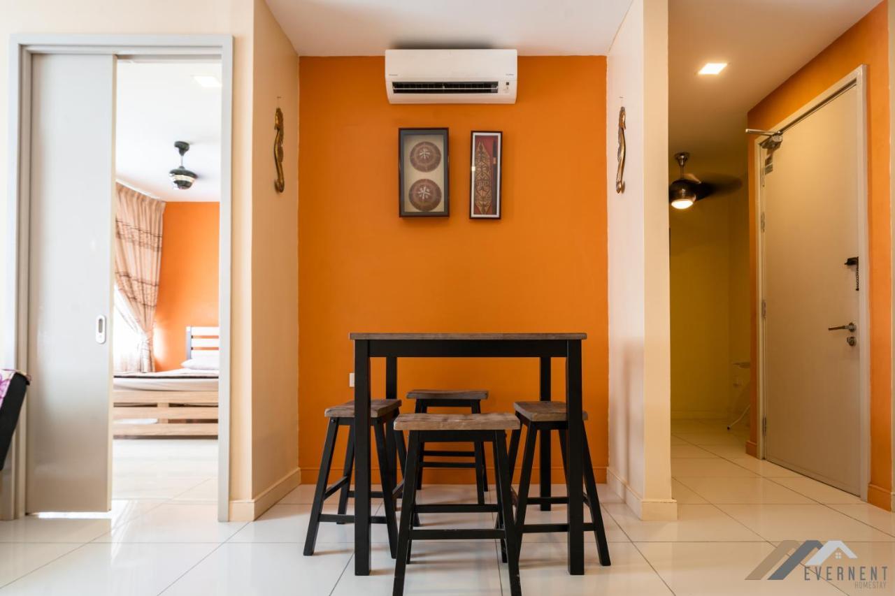 Marina Times Square Homestay By Evernent Miri Εξωτερικό φωτογραφία