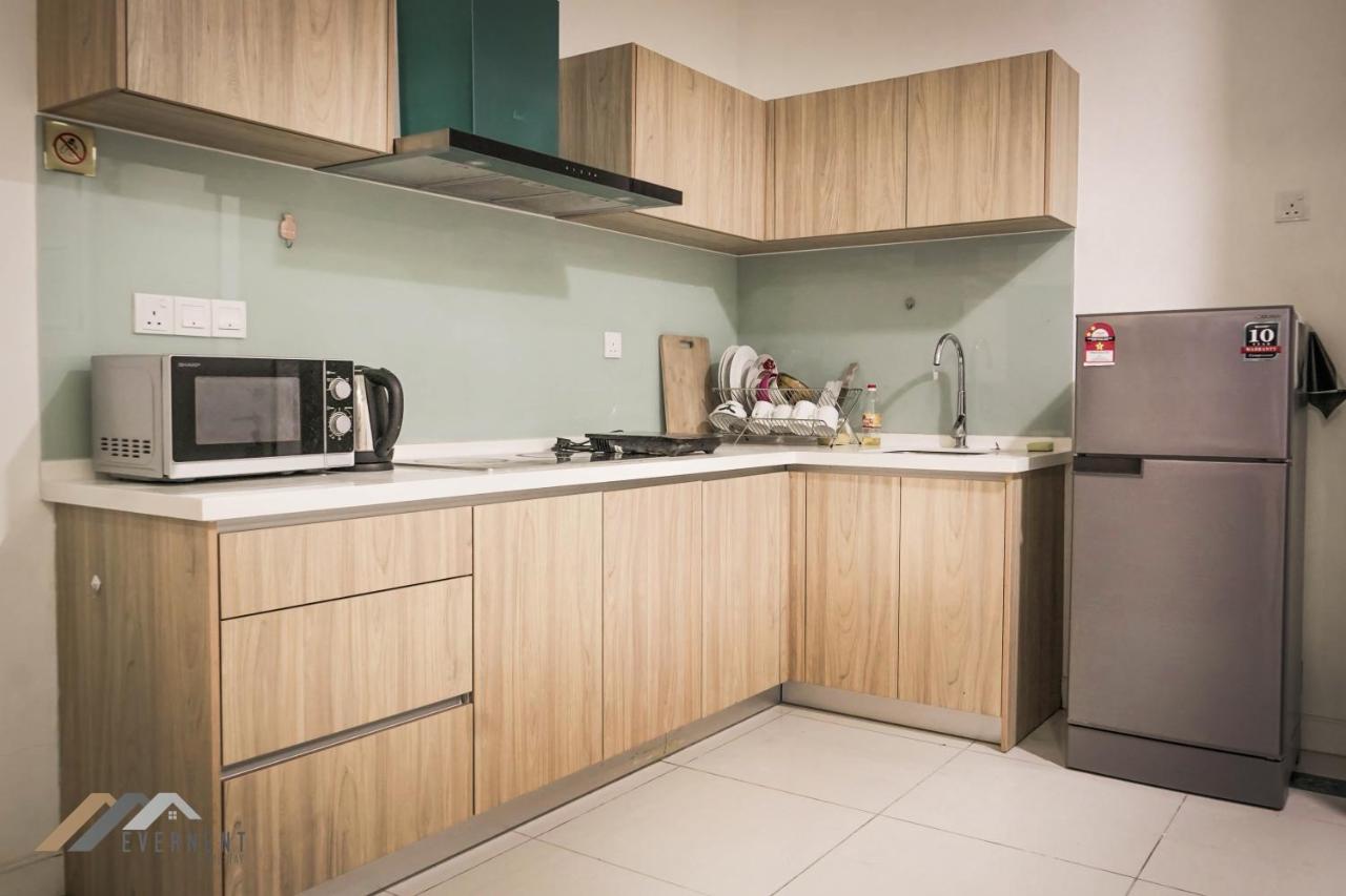 Marina Times Square Homestay By Evernent Miri Εξωτερικό φωτογραφία