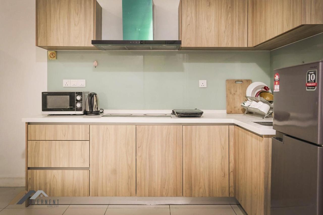 Marina Times Square Homestay By Evernent Miri Εξωτερικό φωτογραφία