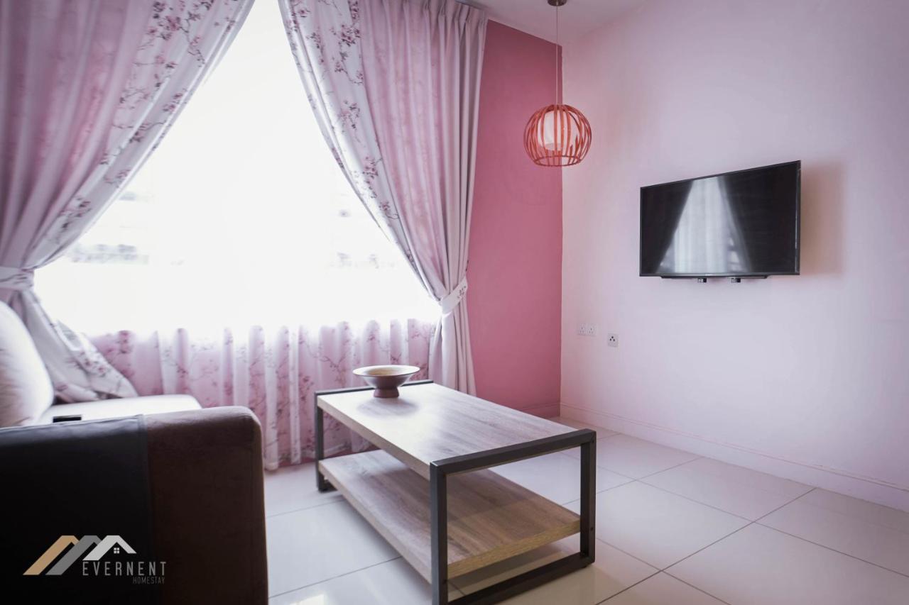 Marina Times Square Homestay By Evernent Miri Εξωτερικό φωτογραφία