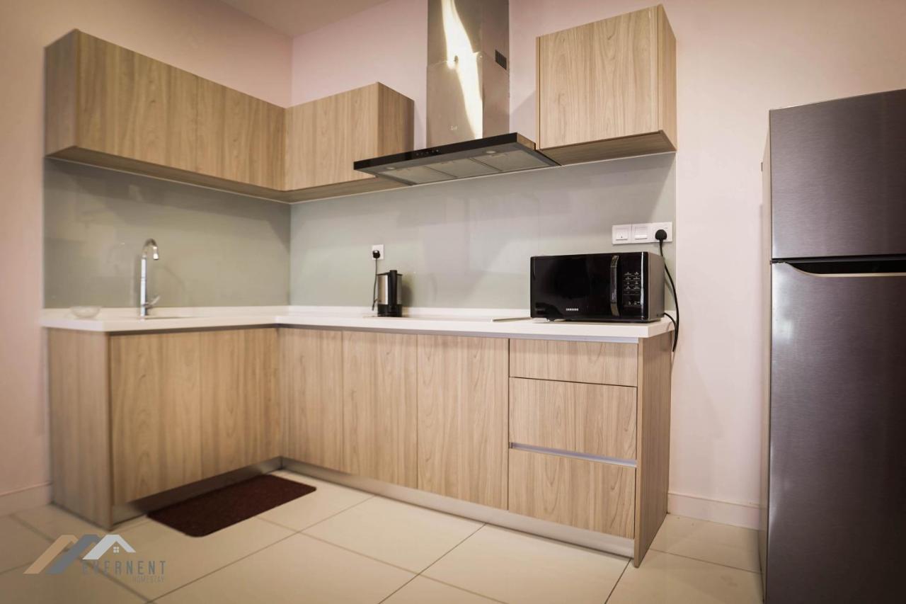 Marina Times Square Homestay By Evernent Miri Εξωτερικό φωτογραφία
