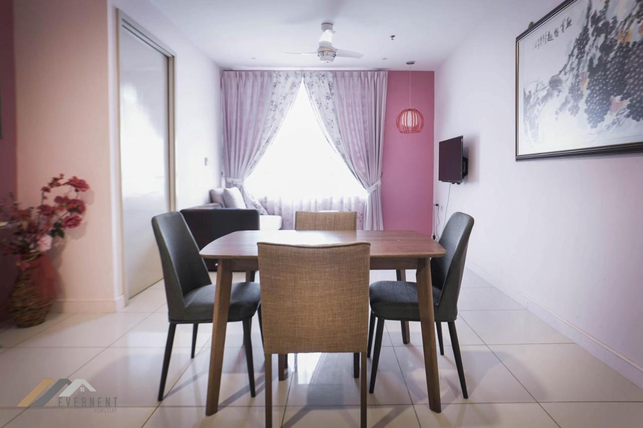 Marina Times Square Homestay By Evernent Miri Εξωτερικό φωτογραφία